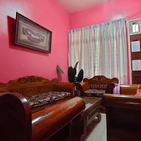 Zulaikha'S Homestay Ulu Tiram Johor Bahru Buitenkant foto